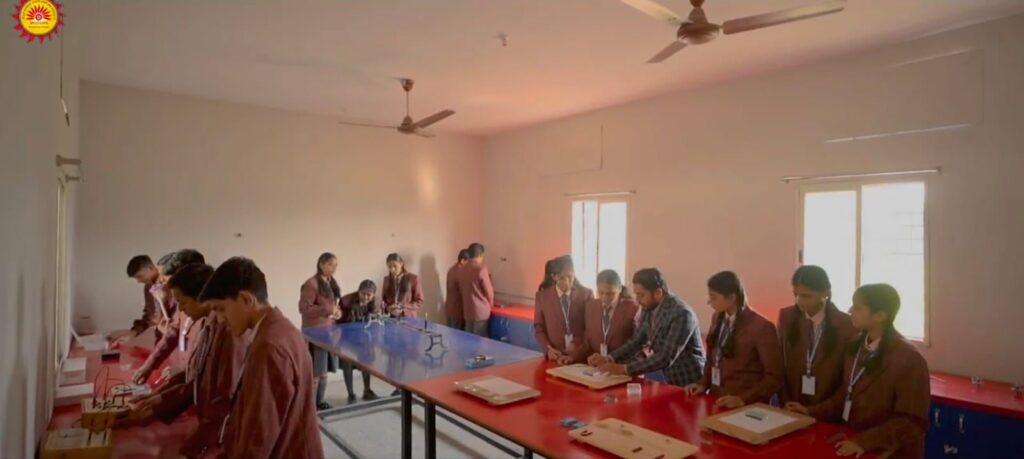 WhatsApp Image 2025-10-11 at 13.38.47